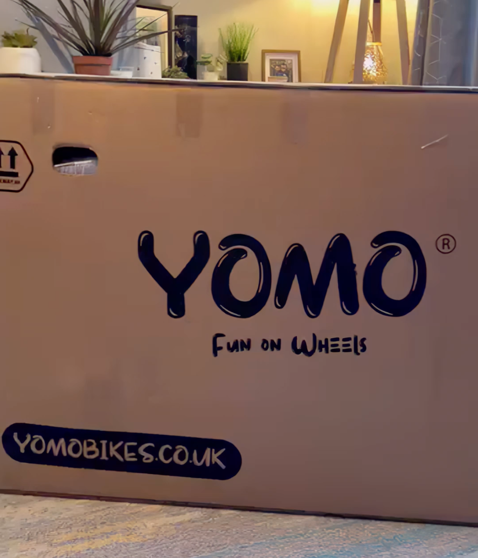 Christmas Eve Bike Assembly: What’s in the YOMO Box?