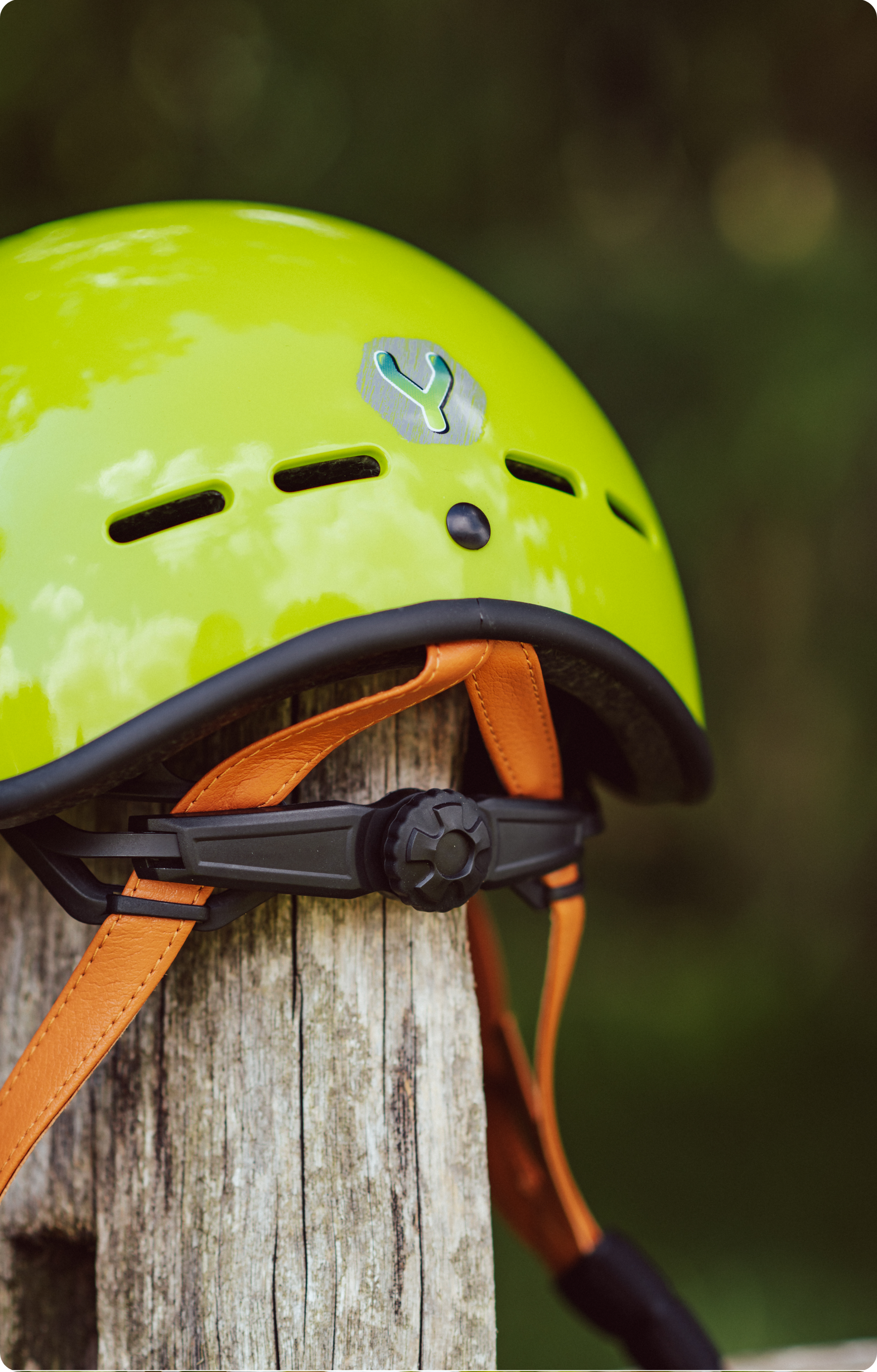 YOMO KIDS’ Helmet in Glossy Green - lightweight kids bike helmet