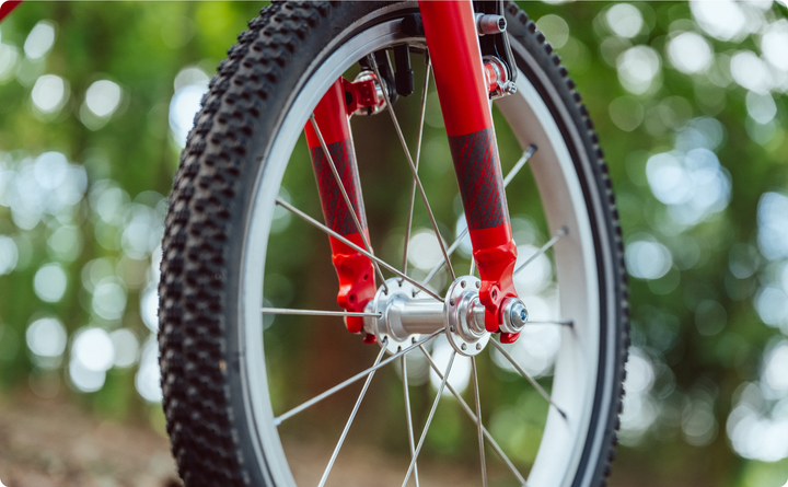 Sealed bearing hubs