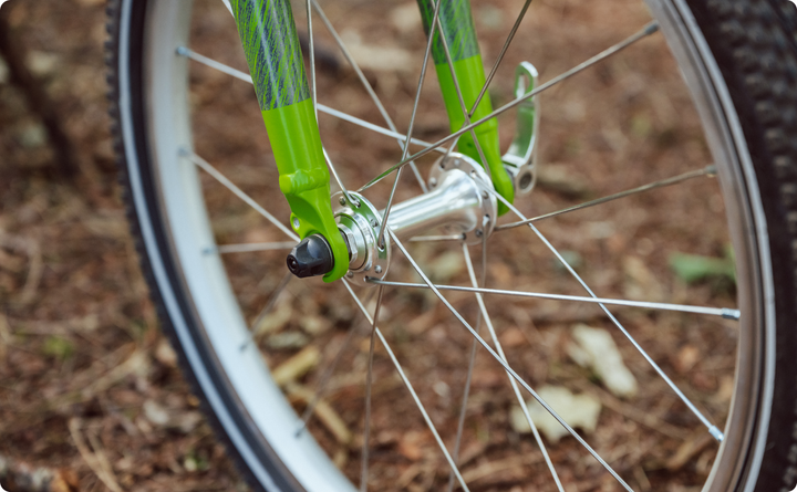 Sealed bearing hubs