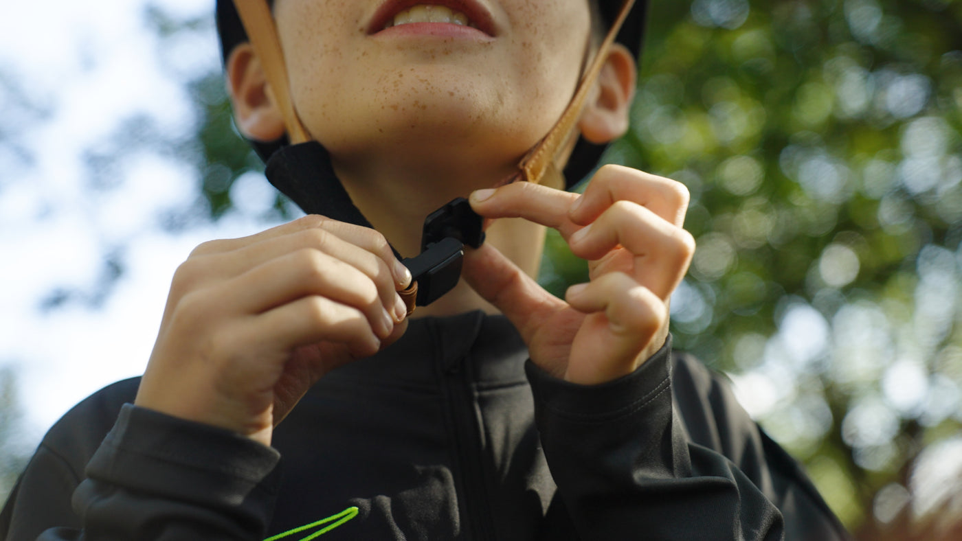 Fidlock magnetic fastener